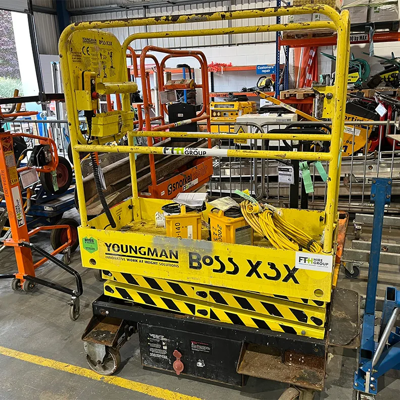 5.2 Scissor Lift Youngman Boss X3X 2014